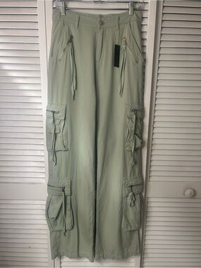 Blanc NYC Light Sage Utility Cargo Pants with Multiple Pockets Size 26